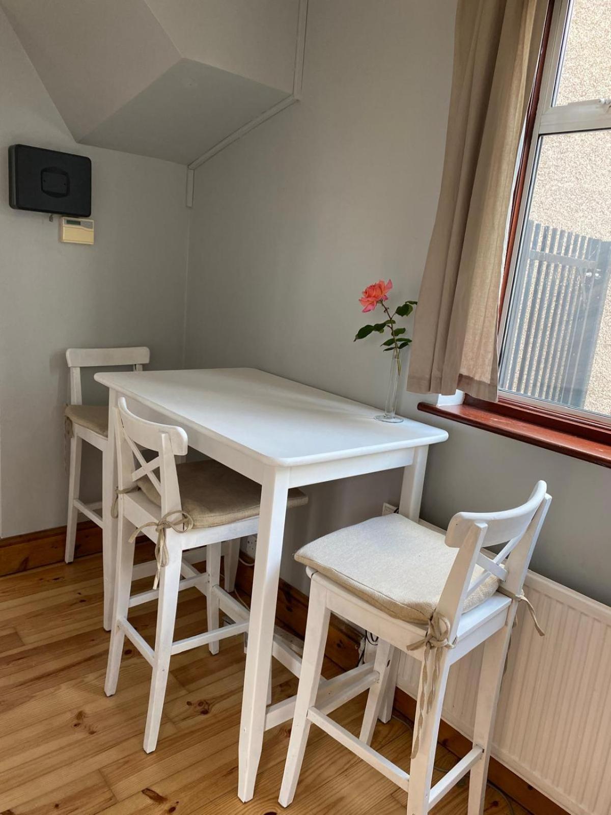 Lovely Rooms In West London Northolt  Luaran gambar