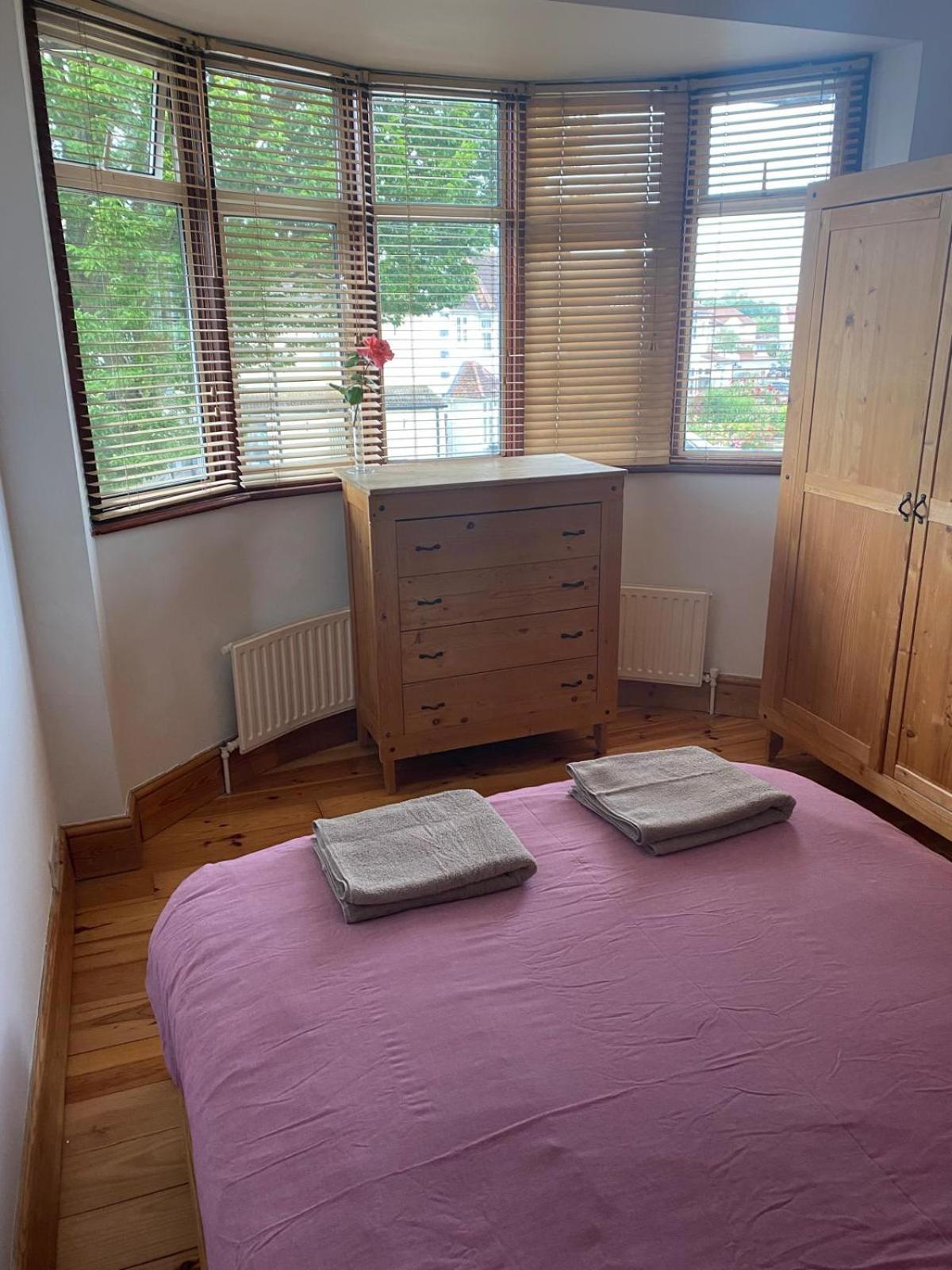 Lovely Rooms In West London Northolt  Luaran gambar